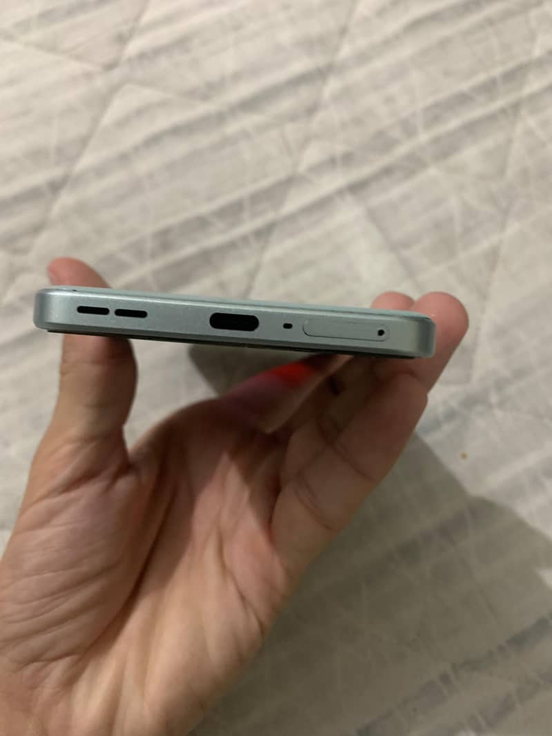 One Plus Ace 2V 2
