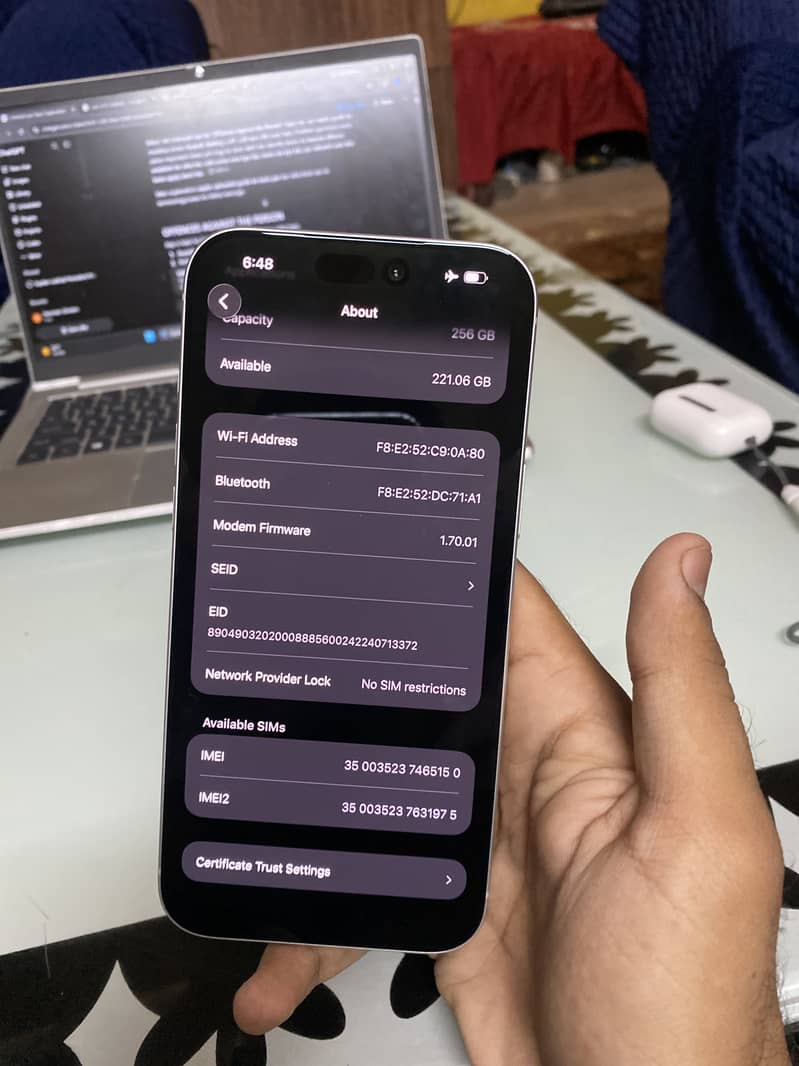 Apple iPhone 17 Pro Max 1