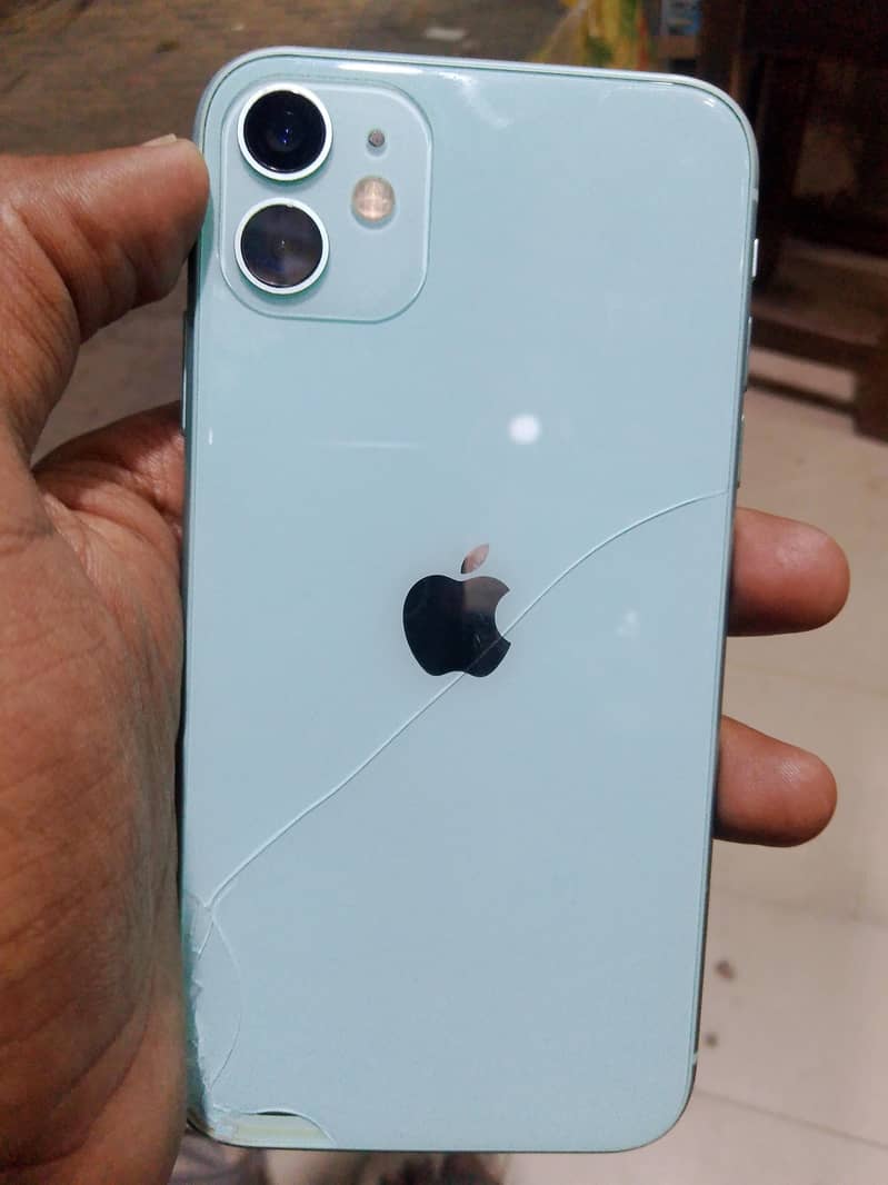 Apple iPhone 11 0