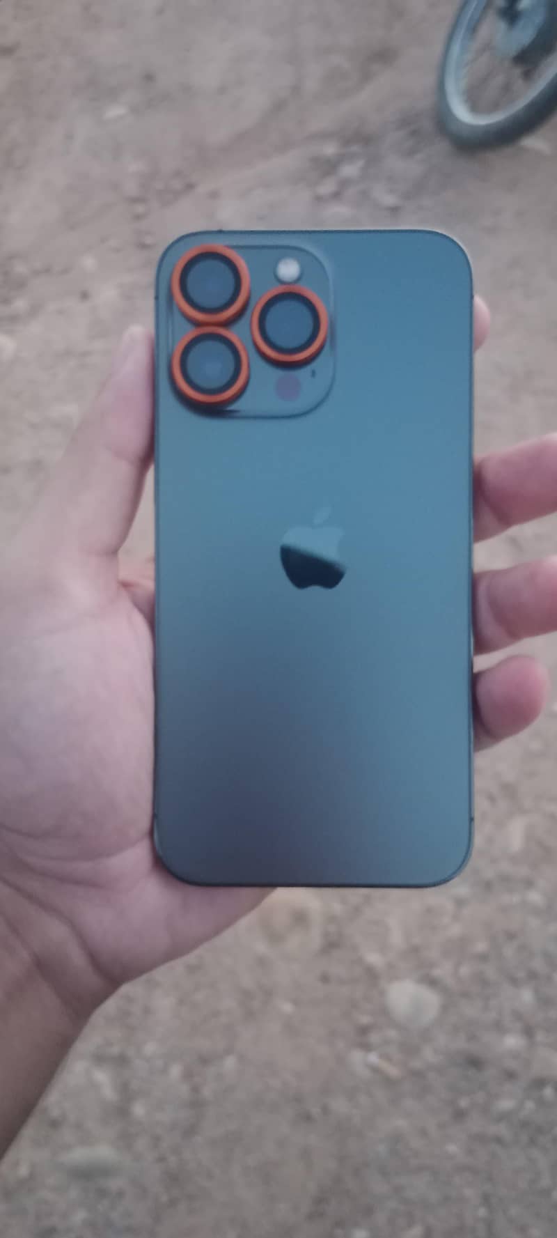 Apple iPhone 13 Pro 0