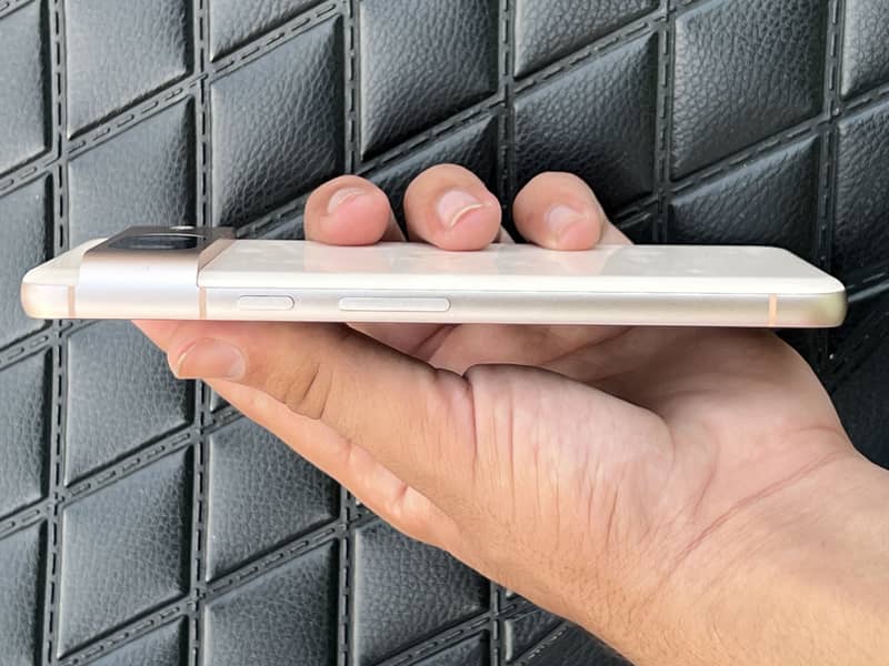 Google Pixel 8 2
