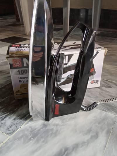 portable dry iron for sell