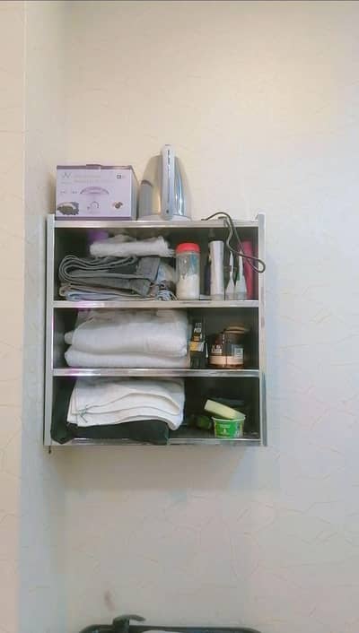 ladies beauty saloon for sale