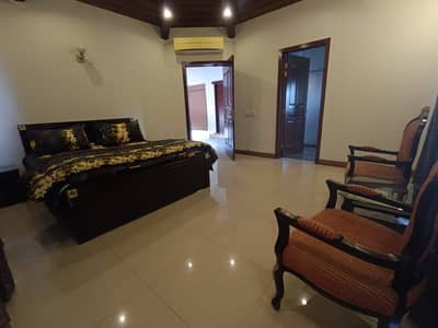 Kanal House For Rent Fully furnished Near Park, Markit