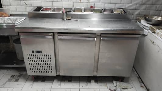 Prep Table , Hotplate , Grill