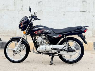 Gd 110 model 2022 and immature genuine condition 0/3/1/2/2/1/6/2/5/1/2