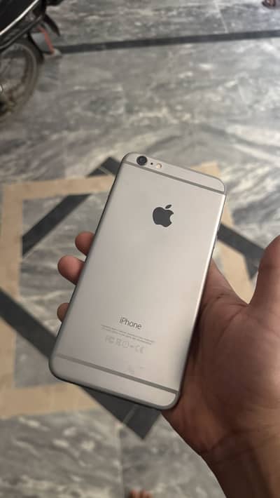 Apple iPhone 6S Plus