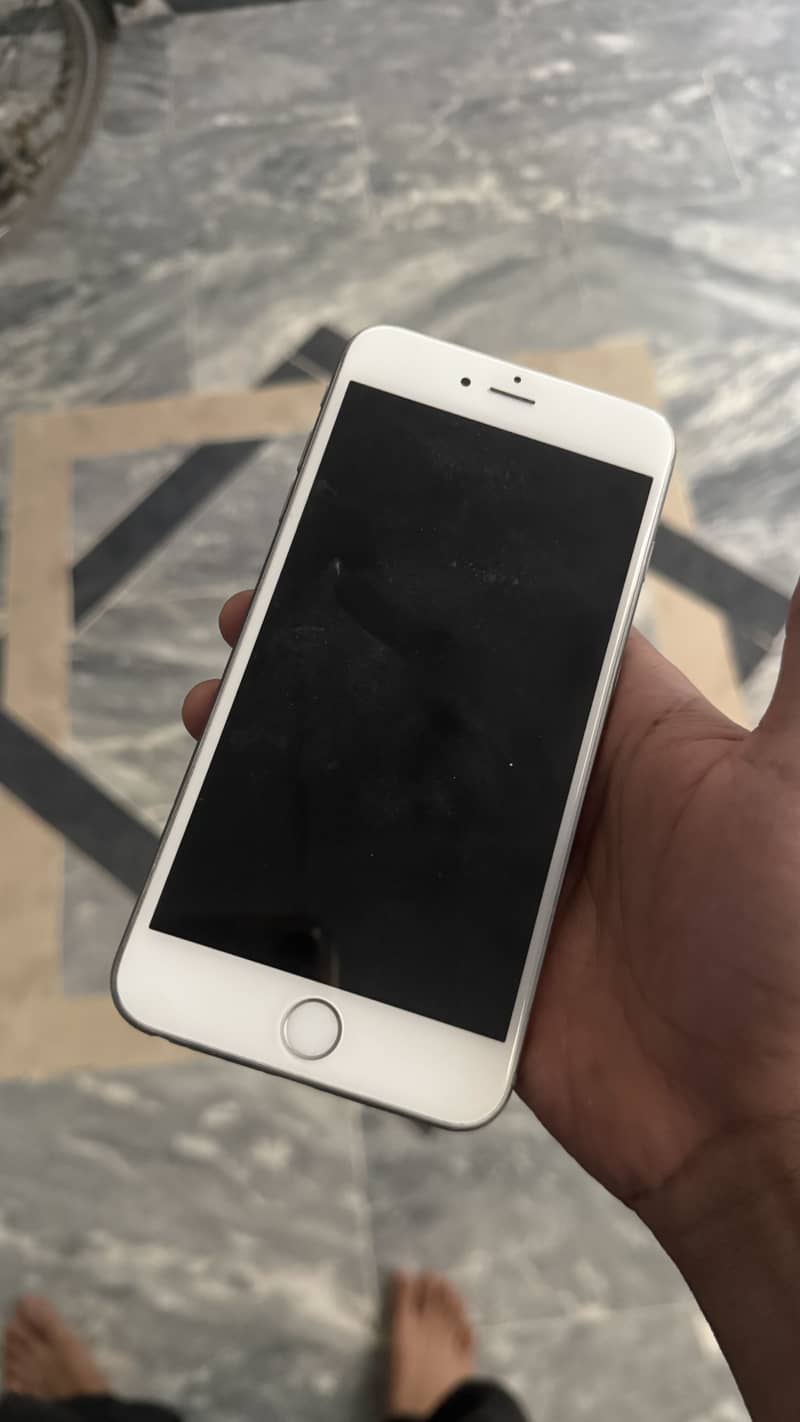 Apple iPhone 6S Plus 1