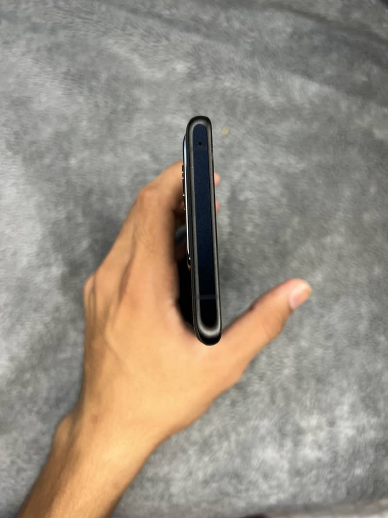 One Plus 10 Pro 3