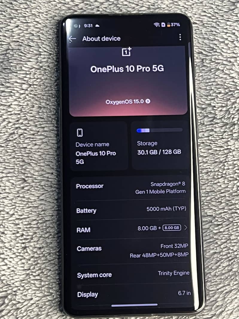 One Plus 10 Pro 6