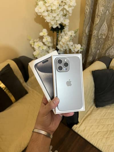 Apple iPhone 15 Pro Max