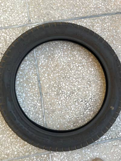 125 cg back tyre