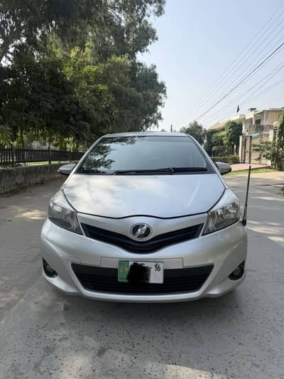 Toyota Vitz 2012