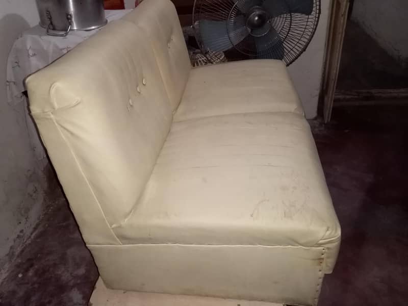 2 single sofas cream color pair 0