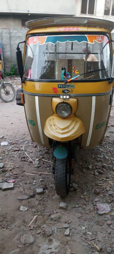 Tez Raftar Rikshaw