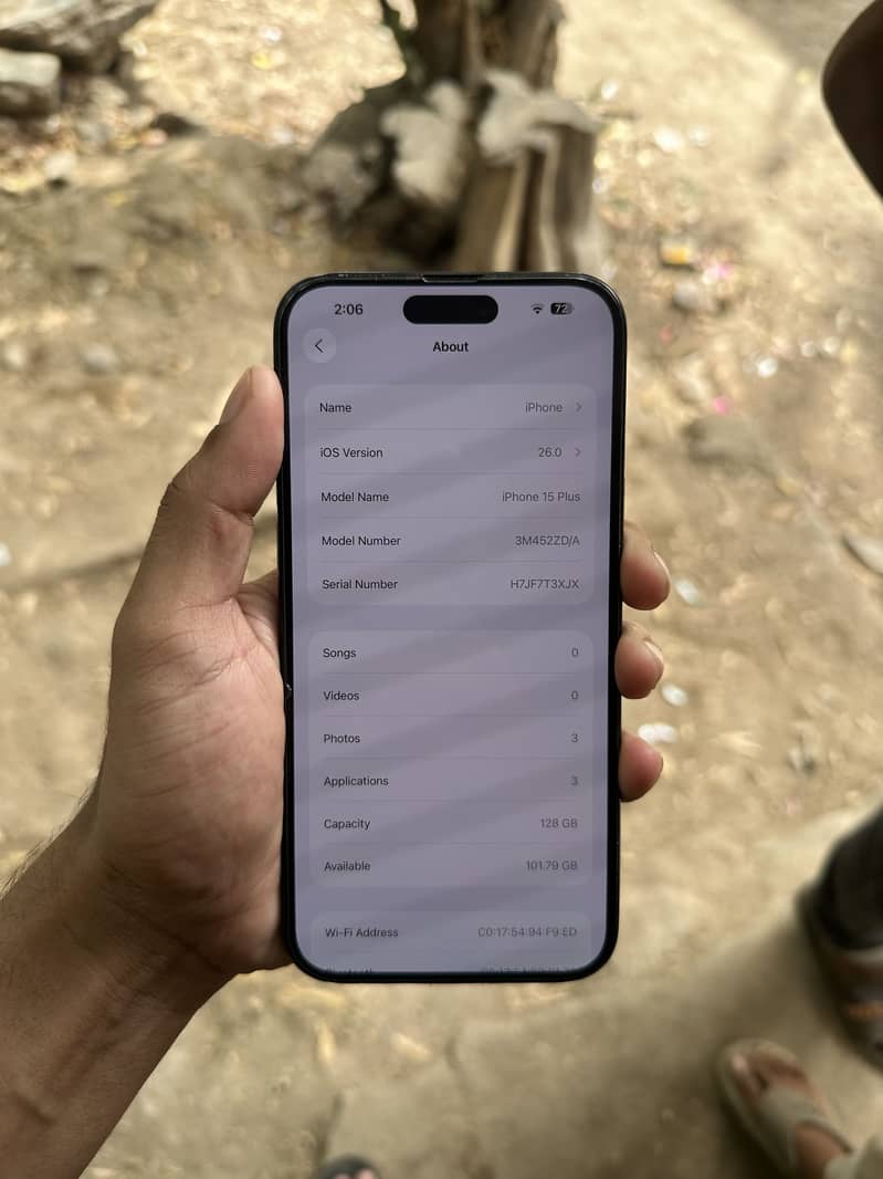 Apple iPhone 15 plus 7
