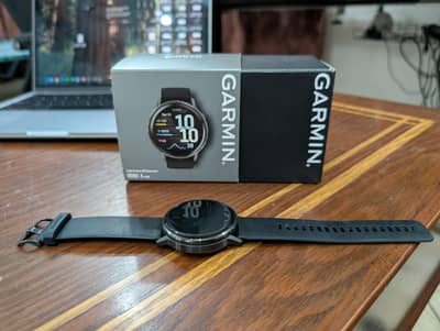 Garmin Venu 4, 1 year warranty