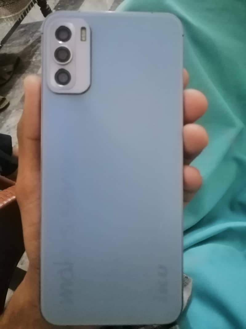 IKU x8 1