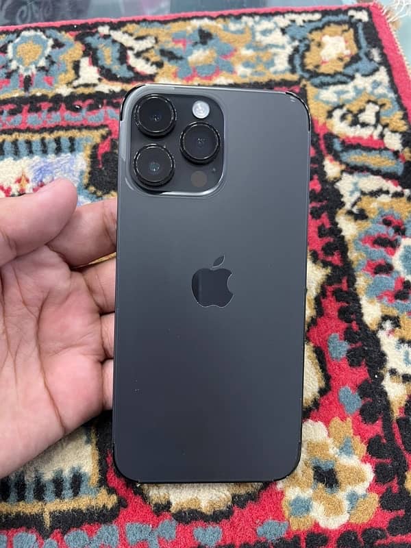 iphone 14 pro max 3