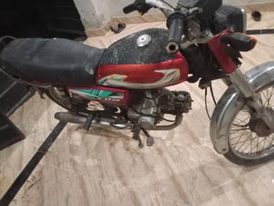 bhai ka header cylinder ka kam hone wala hai 03135939155