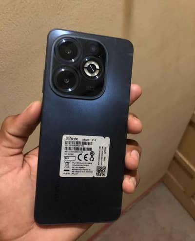 Infinix Smart 8 Plus 10 / 10 ha only mobile and original charger