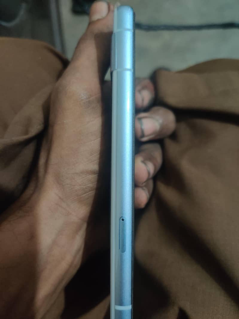 Google Pixel 7a 1