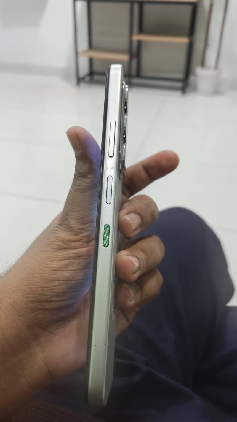 Infinix Note 60i 5