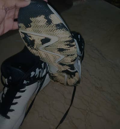 basket ball shoes for sale!!!!