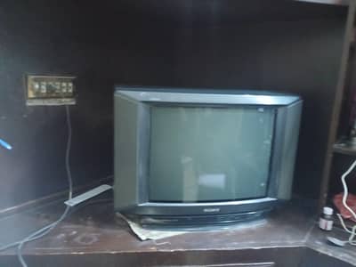 sony 20 imches tv antique piece