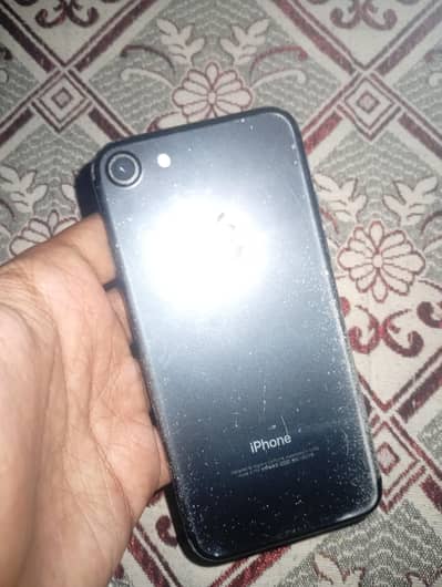 Apple iPhone 7