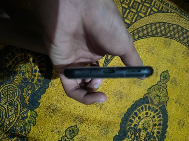Google Pixel 4 3