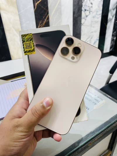 Apple iPhone 16 Pro Max