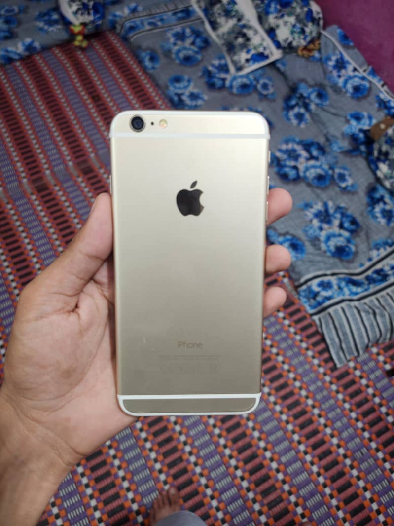 iPhone 6 Plus 1