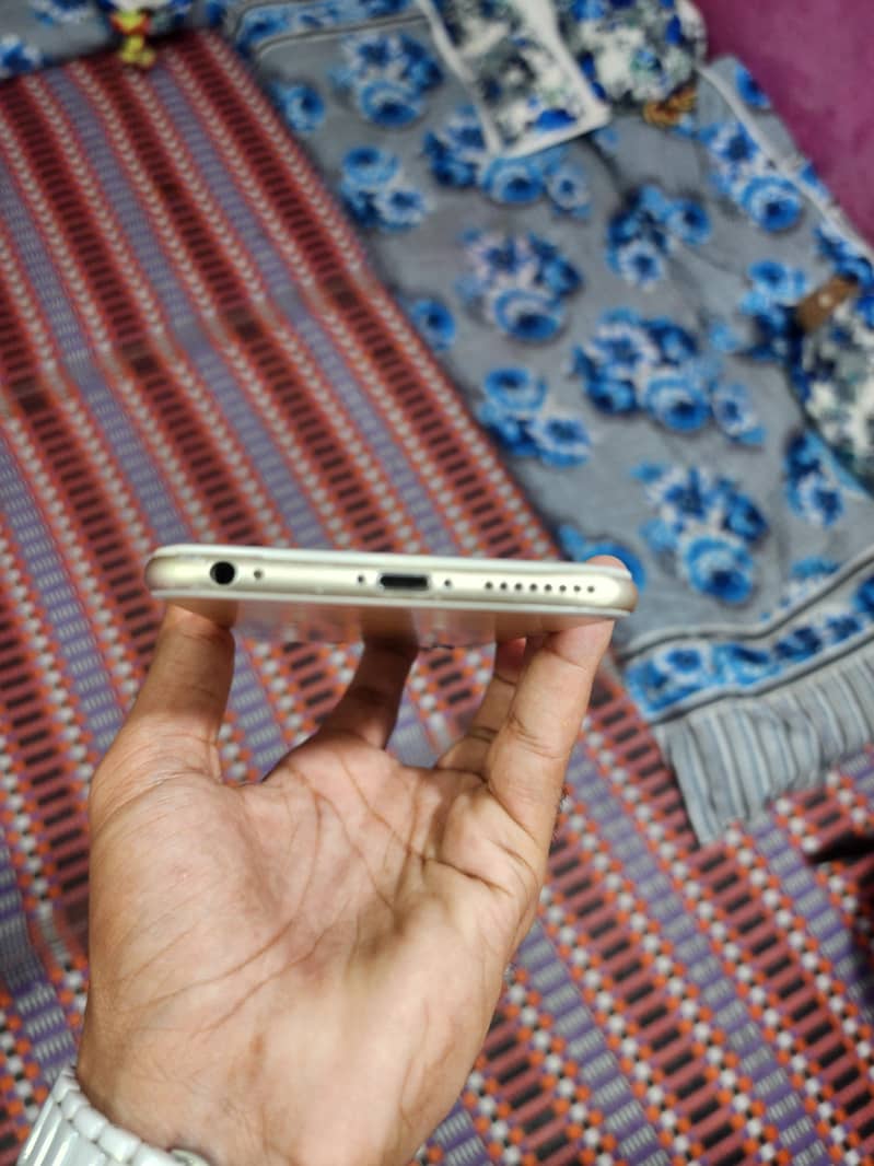 iPhone 6 Plus 3