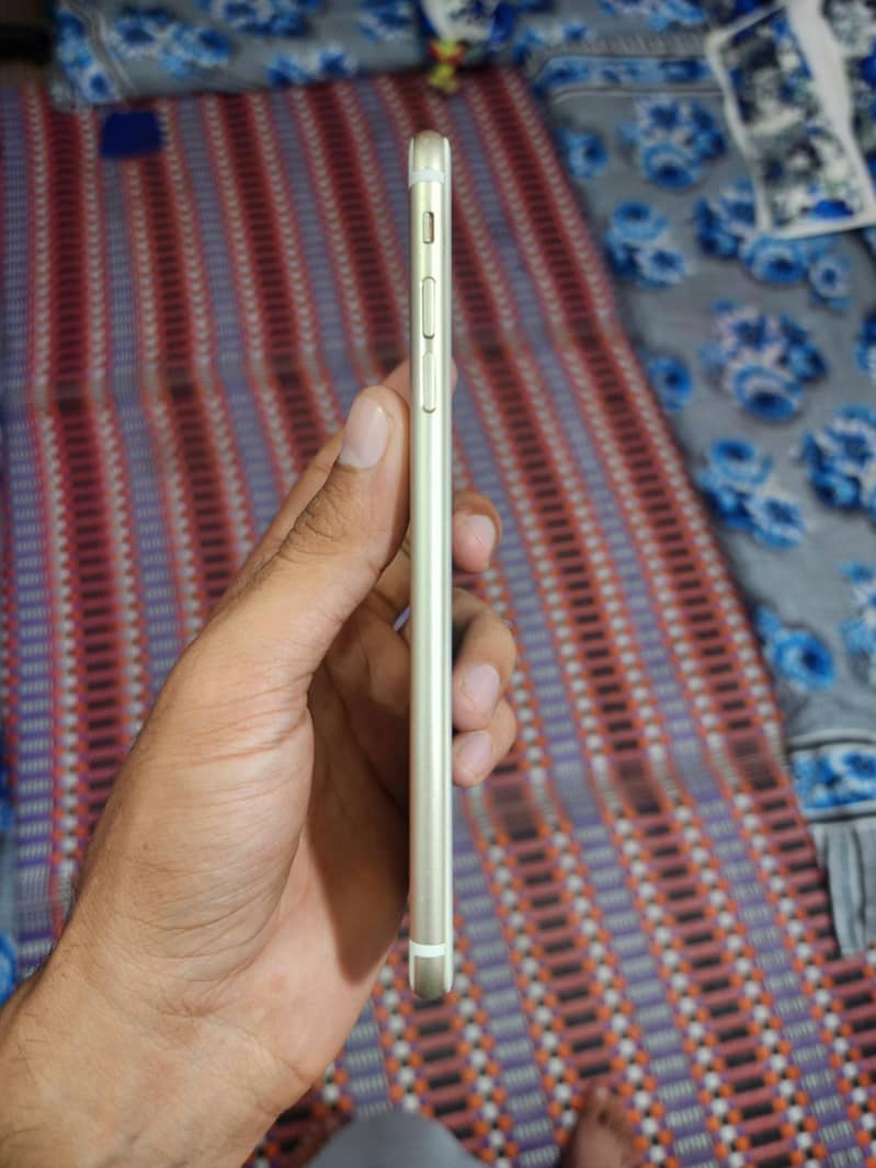 iPhone 6 Plus 5