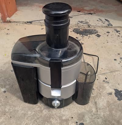 Cookswork Signature whole fruit juicer