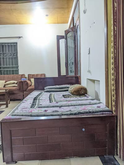 Wooden Single Bed for Sale – Good Condition