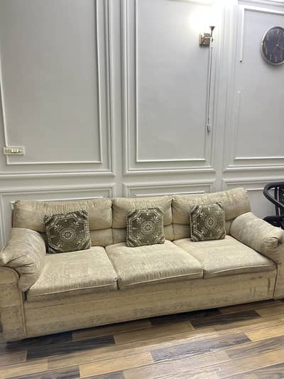 Sofa Set for sale