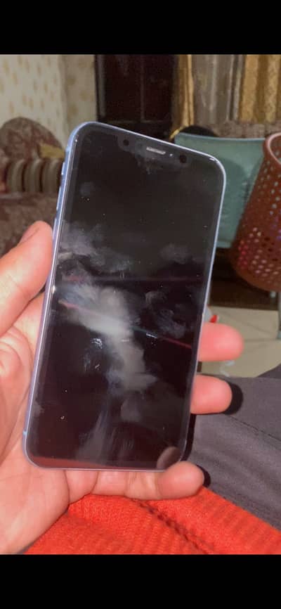 Apple iPhone XR