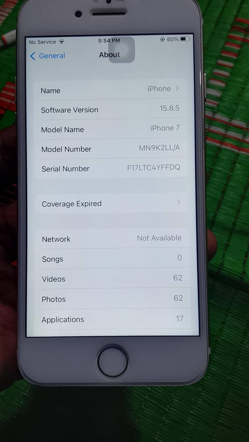 Apple iPhone 7 3