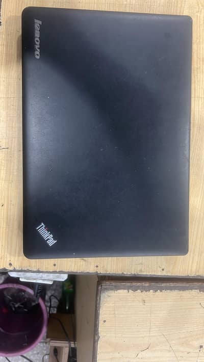 Lenovo core i5 3rd generation,4gb ram,320gb HDD, 14 inch laptop for