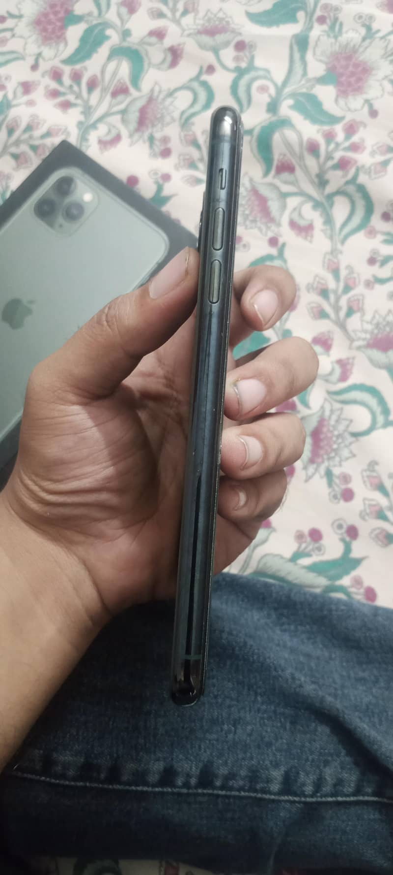 Apple iPhone 11 Pro Max 1