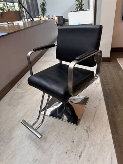 Parlour/ Barber Chair and Drawers