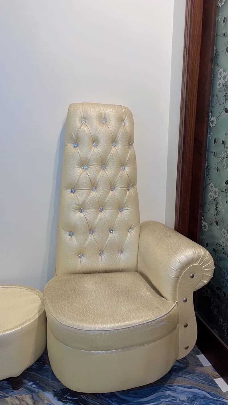 Sofa Chairs 2