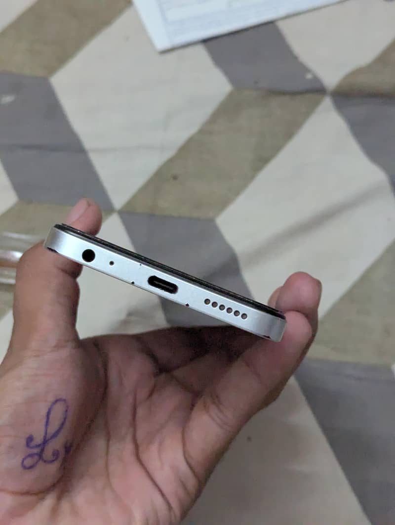 Tecno Spark Go 3