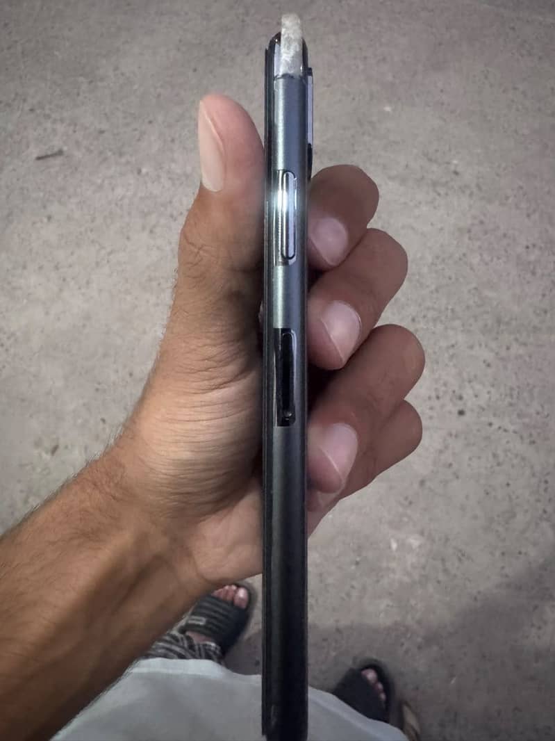Apple iPhone XS 7