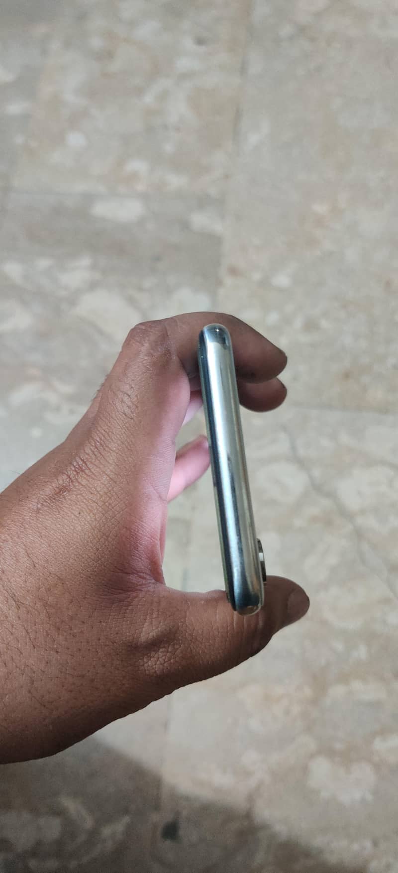 Apple iPhone X 3