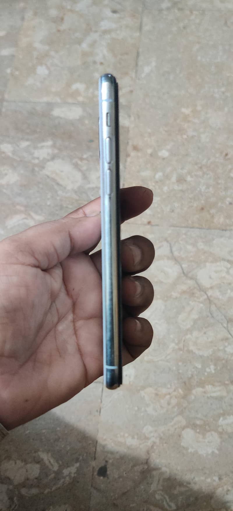 Apple iPhone X 6