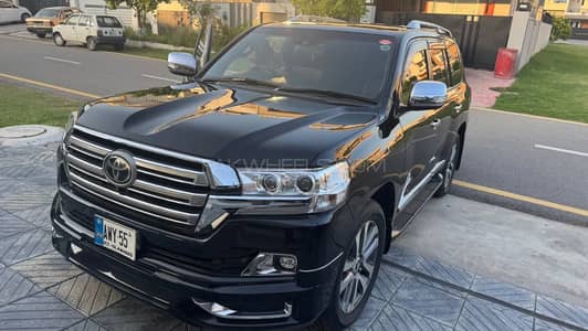 TOYOTA LAND CRUISER ZX 2016 — V8 | FULL OPTION NEW SHAPE [URGENT SALE]