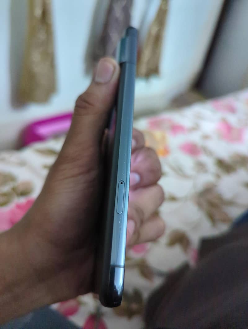 Google Pixel 8 Pro 2